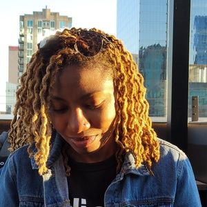 Meet your Posher, Sable